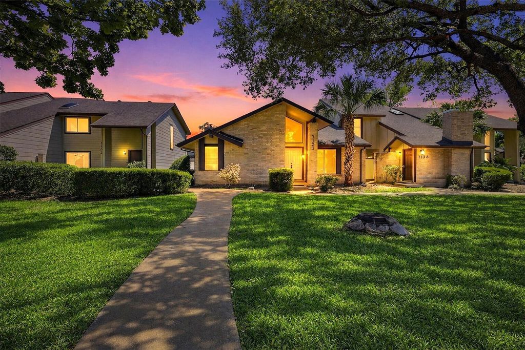 7131 Westbranch Drive, Houston, TX 77072