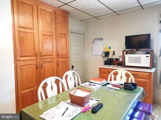28 S GRANT ST, Waynesboro, PA 17268
