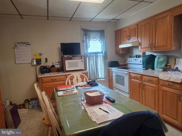 28 S GRANT ST, Waynesboro, PA 17268