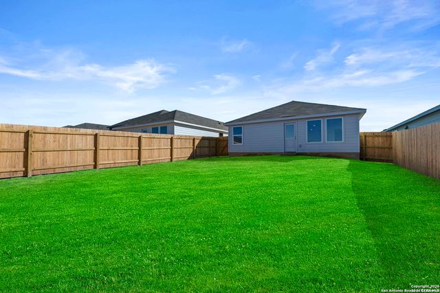 3820 SWIFT FOX RD, New Braunfels, TX 78132