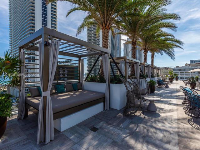 4010 S Ocean Dr R2004, Hollywood, FL 33019