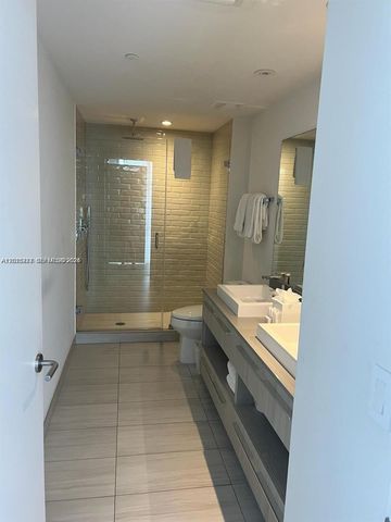 4010 S Ocean Dr R2004, Hollywood, FL 33019