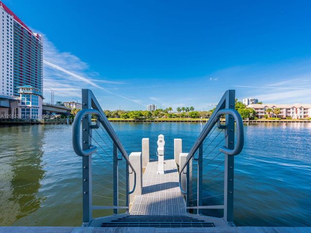4010 S Ocean Dr R2004, Hollywood, FL 33019