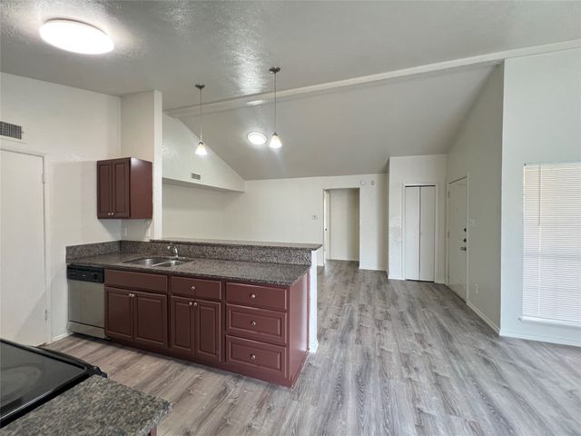 4604 Nervin Street, The Colony, TX 75056