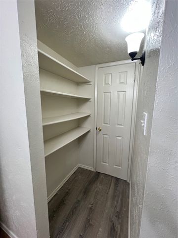 4604 Nervin Street, The Colony, TX 75056