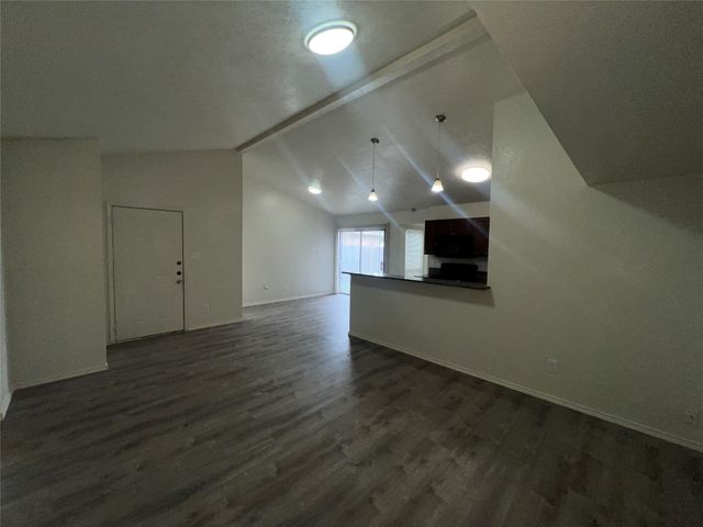 4604 Nervin Street, The Colony, TX 75056