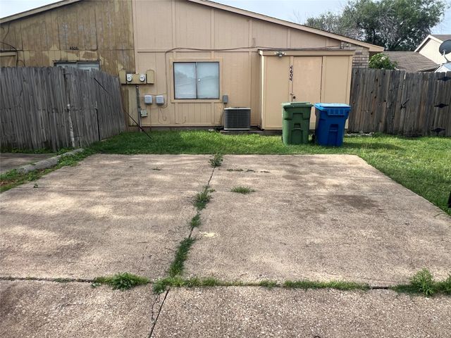 4604 Nervin Street, The Colony, TX 75056