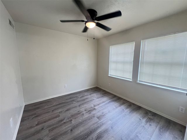 4604 Nervin Street, The Colony, TX 75056