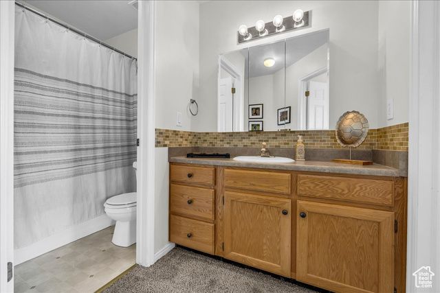 4728 W MONA LN, West Jordan, UT 84084