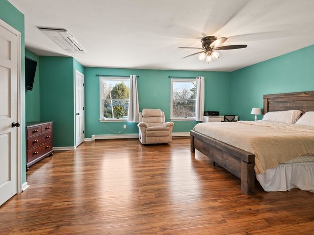 36 Lyons Rd, Dudley, MA 01571