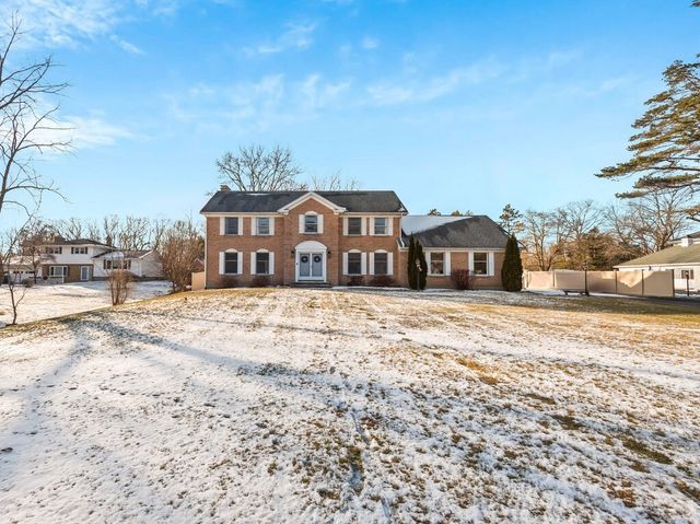 36 Lyons Rd, Dudley, MA 01571