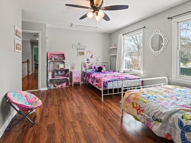 36 Lyons Rd, Dudley, MA 01571