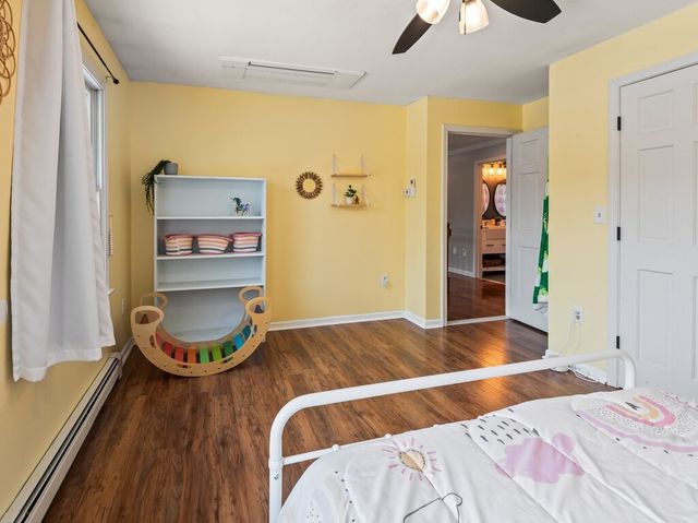 36 Lyons Rd, Dudley, MA 01571