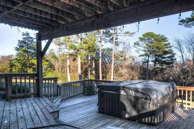 1010 Panorama Drive, Chattanooga, TN 37421