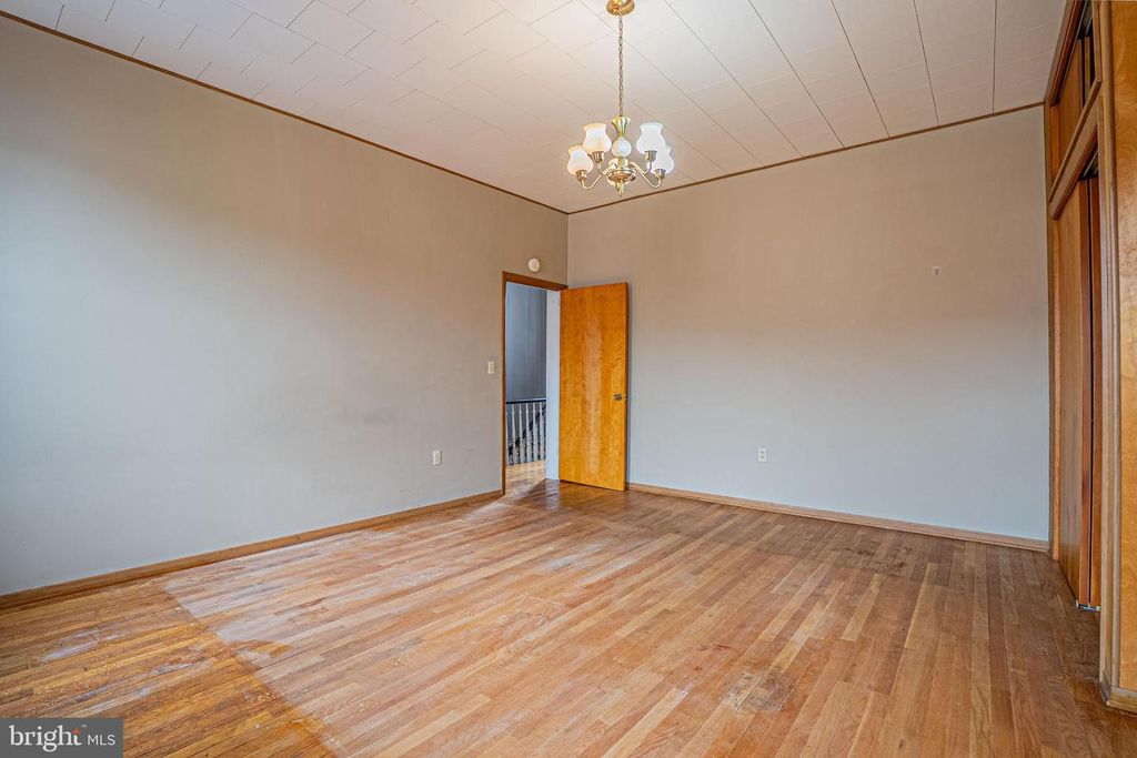 123 HANOVER ST, Cumberland, MD 21502