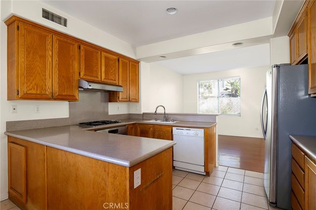 15201 Matisse Circle, La Mirada, CA 90638