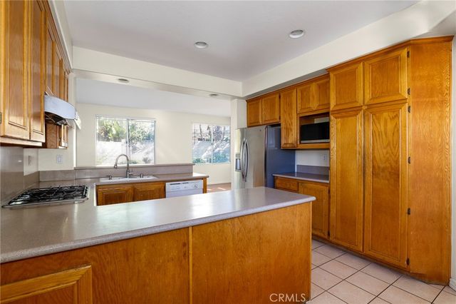 15201 Matisse Circle, La Mirada, CA 90638