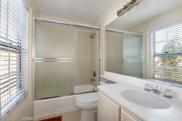 15201 Matisse Circle, La Mirada, CA 90638