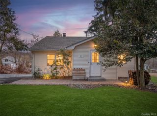 97 Ridge Road, Valley Cottage, NY 10989