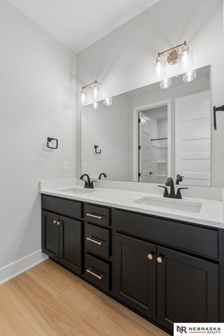 10905 N 160 Street, Bennington, NE 68007
