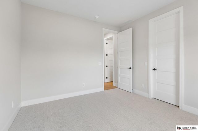 10905 N 160 Street, Bennington, NE 68007
