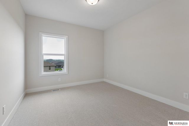 10905 N 160 Street, Bennington, NE 68007