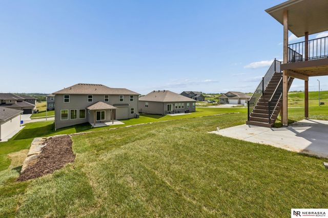 10905 N 160 Street, Bennington, NE 68007