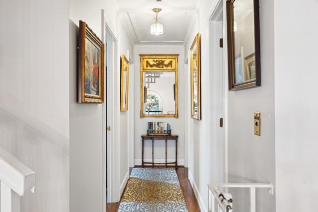 39 N Adgers Wharf, Charleston, SC 29401