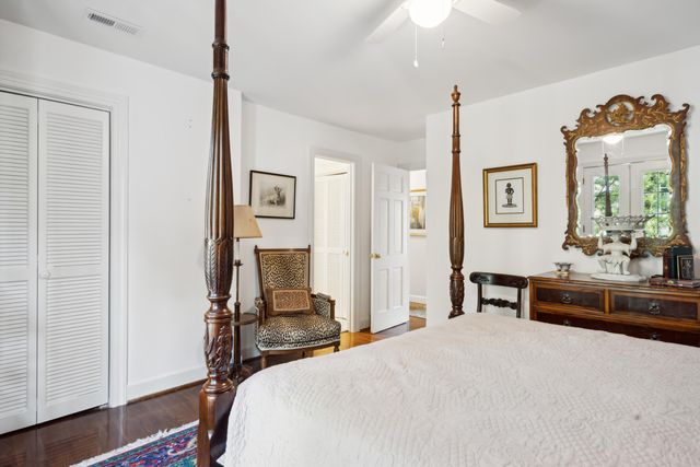 39 N Adgers Wharf, Charleston, SC 29401