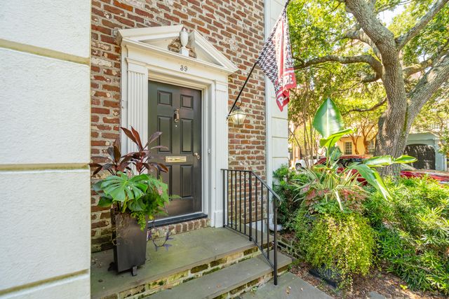 39 N Adgers Wharf, Charleston, SC 29401