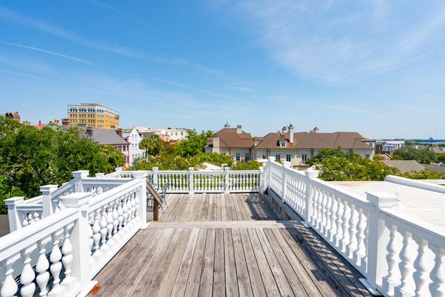 39 N Adgers Wharf, Charleston, SC 29401