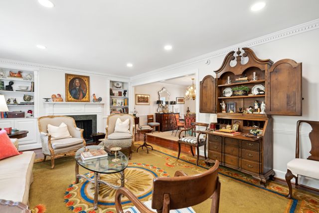 39 N Adgers Wharf, Charleston, SC 29401