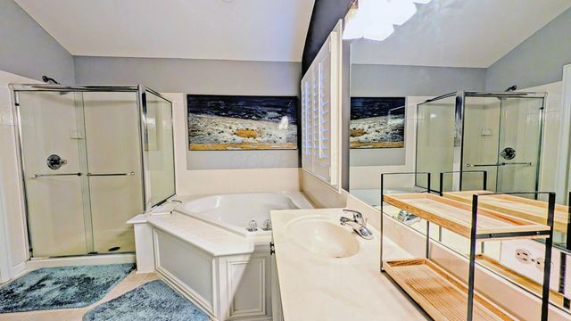 7871 Linksview Circle, Westerville, OH 43082