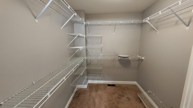 7871 Linksview Circle, Westerville, OH 43082