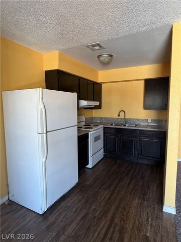 521 South Maryland Parkway C26, Las Vegas, NV 89101