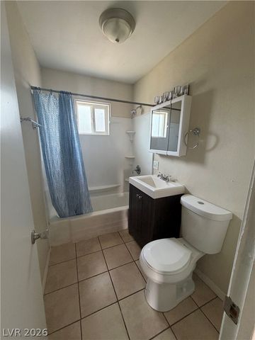 521 South Maryland Parkway C26, Las Vegas, NV 89101