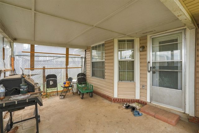 3217 N 8th Place, Broken Arrow, OK 74012