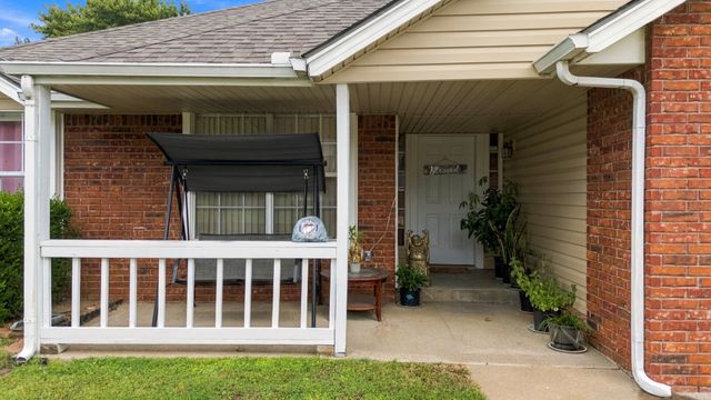 3217 N 8th Place, Broken Arrow, OK 74012
