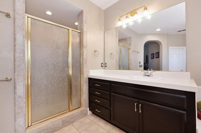 1195 Broad Acres Way, Plumas Lake, CA 95961