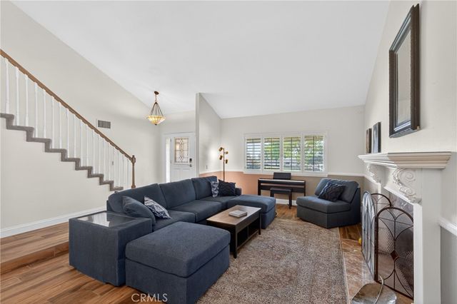 1555 Lynne Court, Redlands, CA 92373