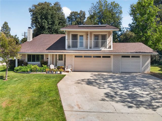 1555 Lynne Court, Redlands, CA 92373