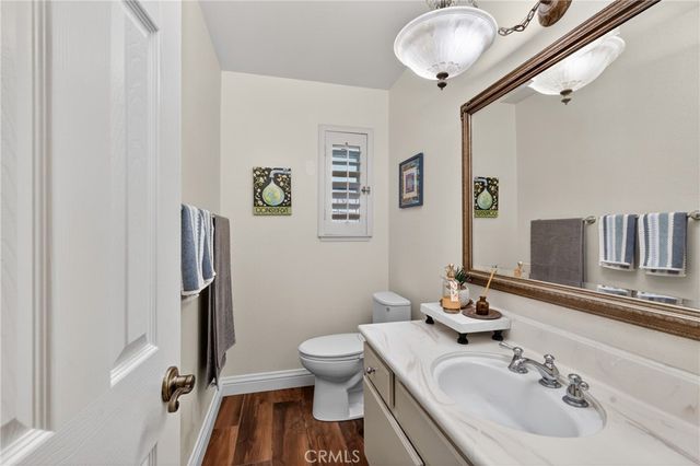 1555 Lynne Court, Redlands, CA 92373