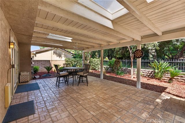 1555 Lynne Court, Redlands, CA 92373
