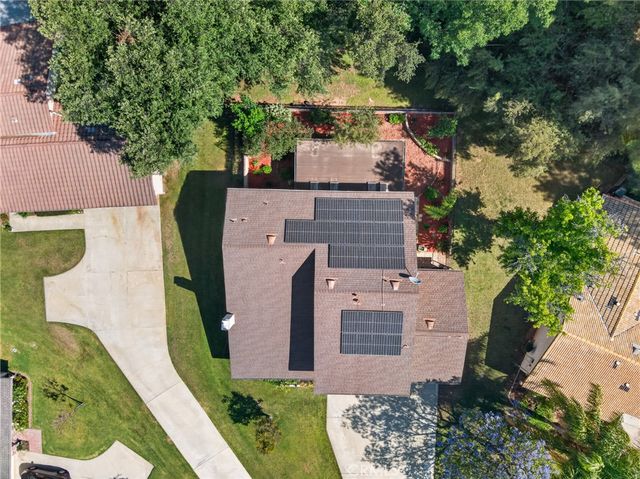 1555 Lynne Court, Redlands, CA 92373
