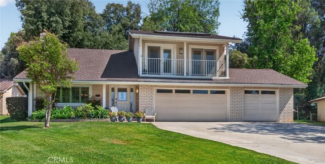 1555 Lynne Court, Redlands, CA 92373