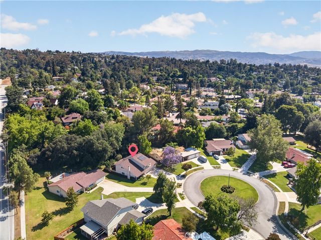 1555 Lynne Court, Redlands, CA 92373