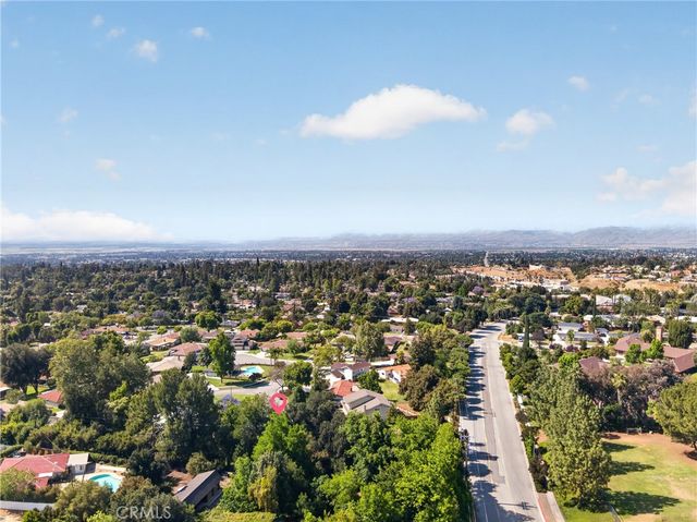 1555 Lynne Court, Redlands, CA 92373