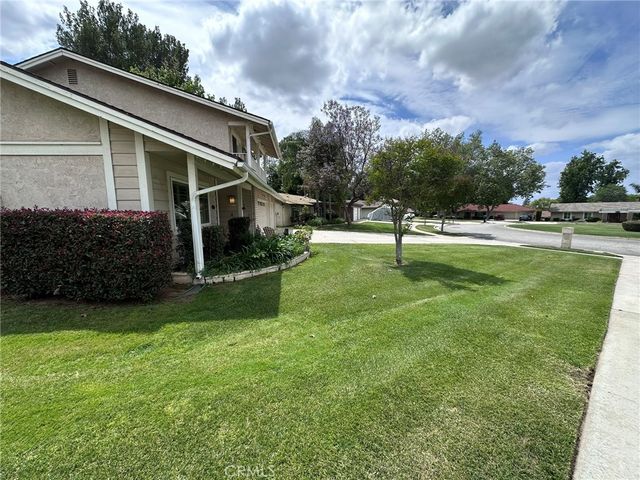 1555 Lynne Court, Redlands, CA 92373