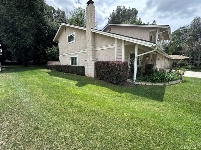 1555 Lynne Court, Redlands, CA 92373