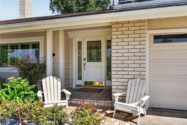 1555 Lynne Court, Redlands, CA 92373